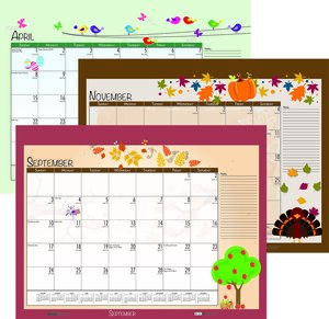 Seasons and Holidays Academic / Fiscal Year Desk Pad